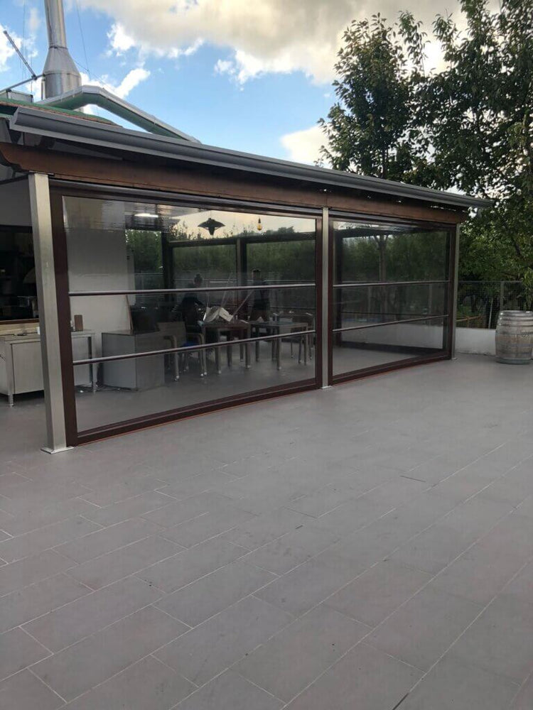 Tenda trasparente con guide per verande e chioschi AIRBENT_zanzariere.com